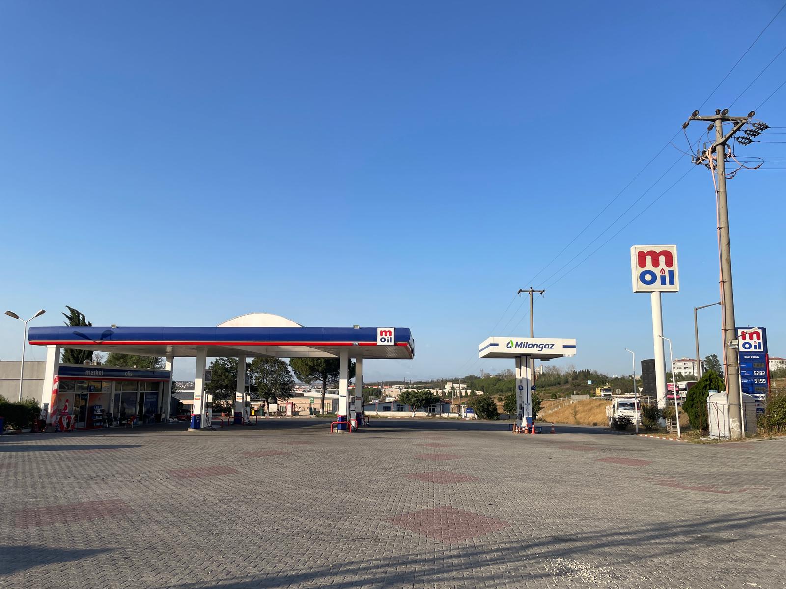 Yakupoğulları Petrol İstasyonu